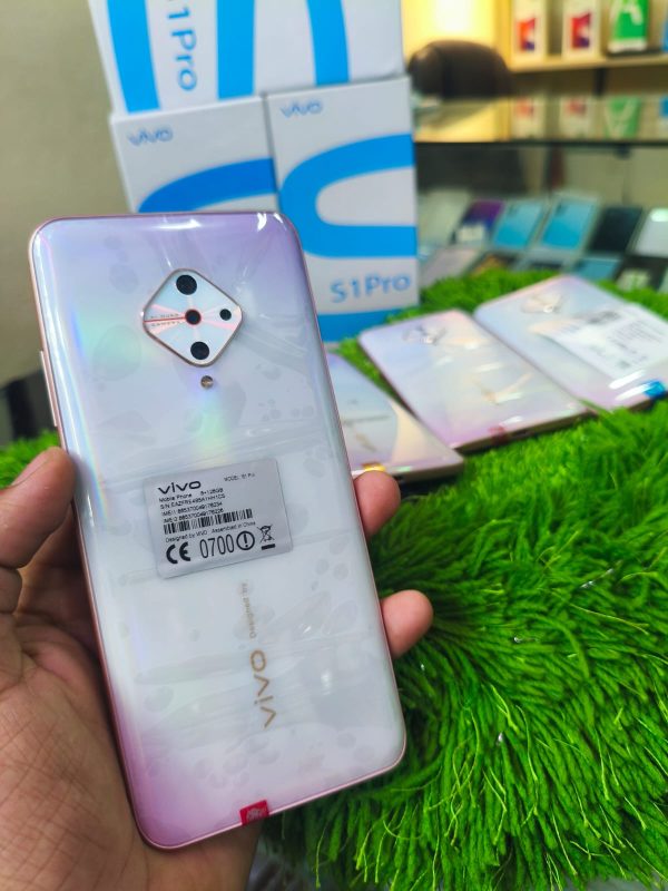 Vivo s1 pro